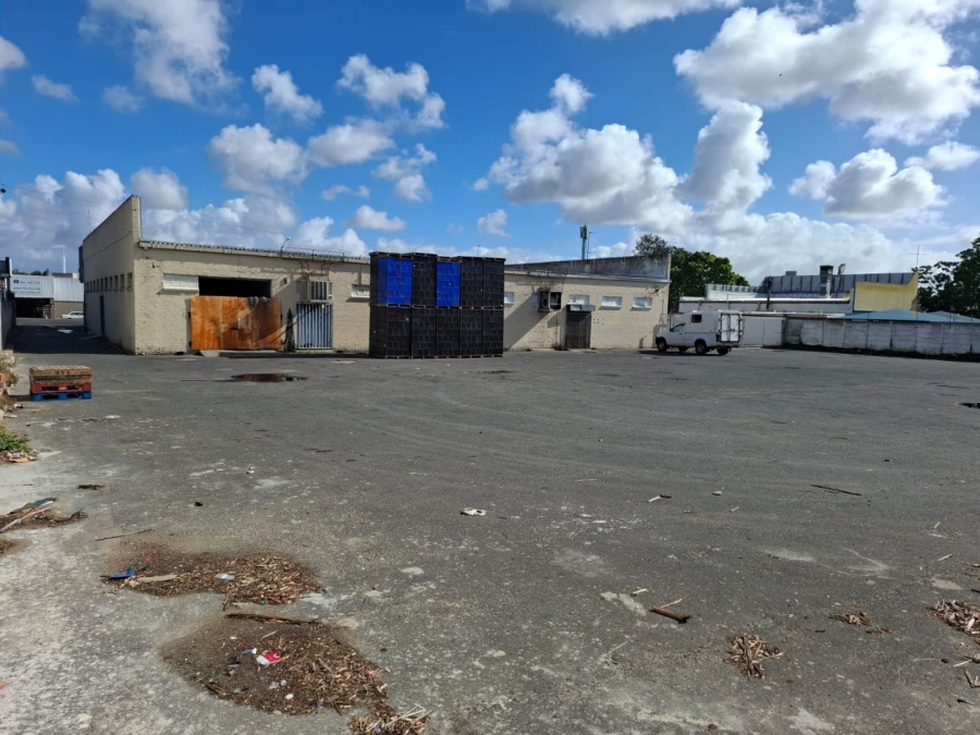 Commercial Property for Sale in De La Haye Western Cape